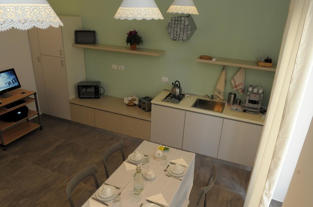Della Torre Rooms Lecce Exterior foto
